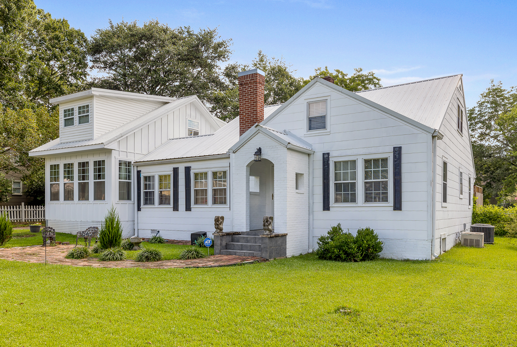 E.P. Hall - Residential