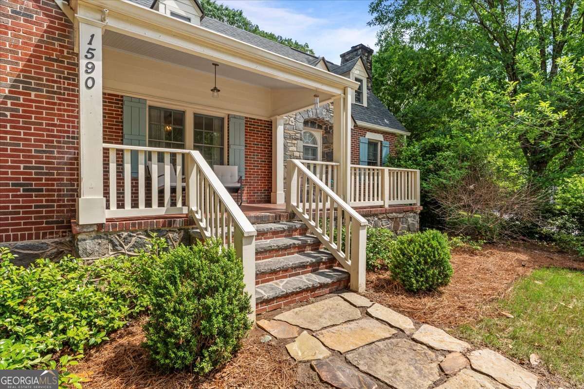 1590 Johnson RD NE