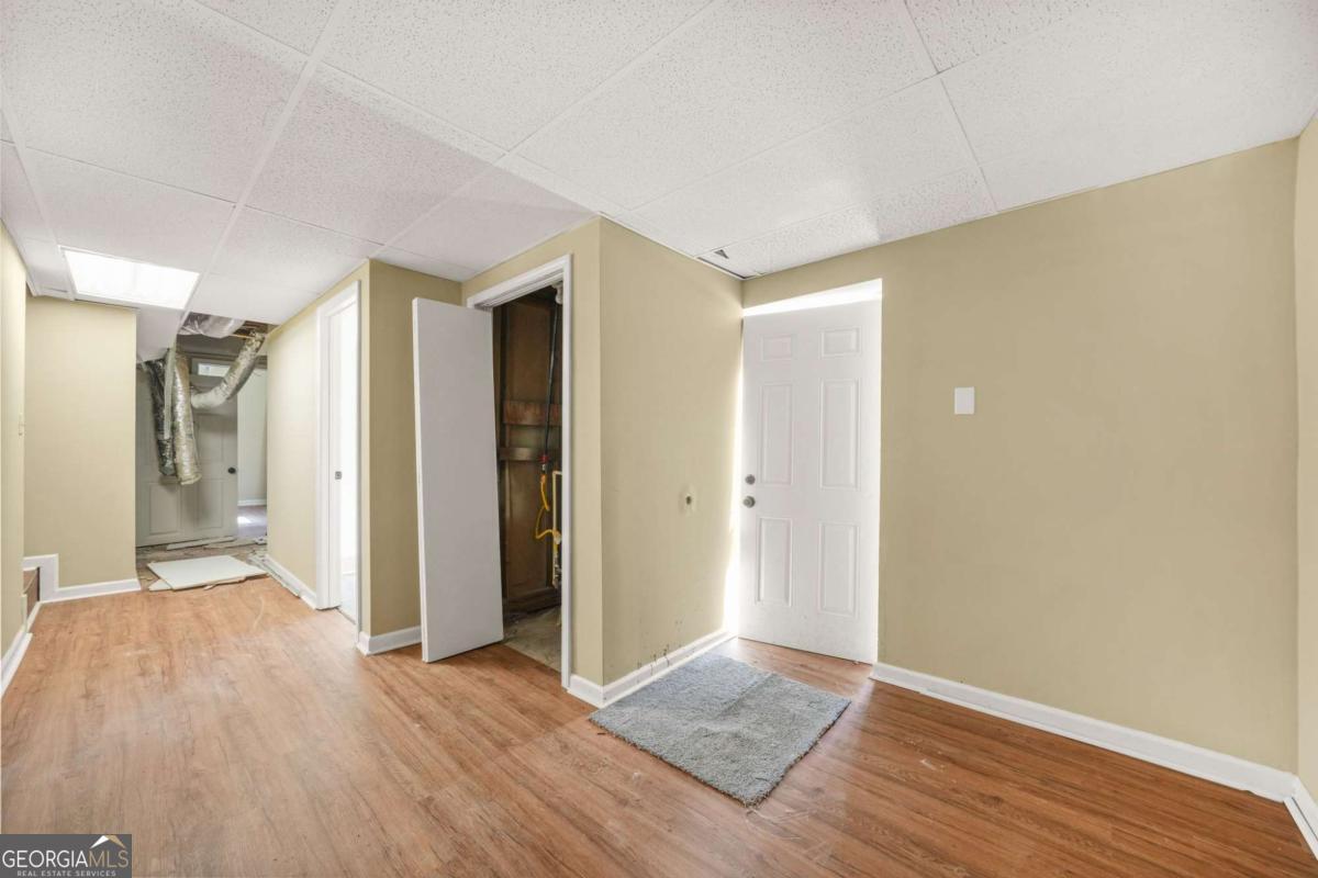 Bouldercrest Acres - Residential