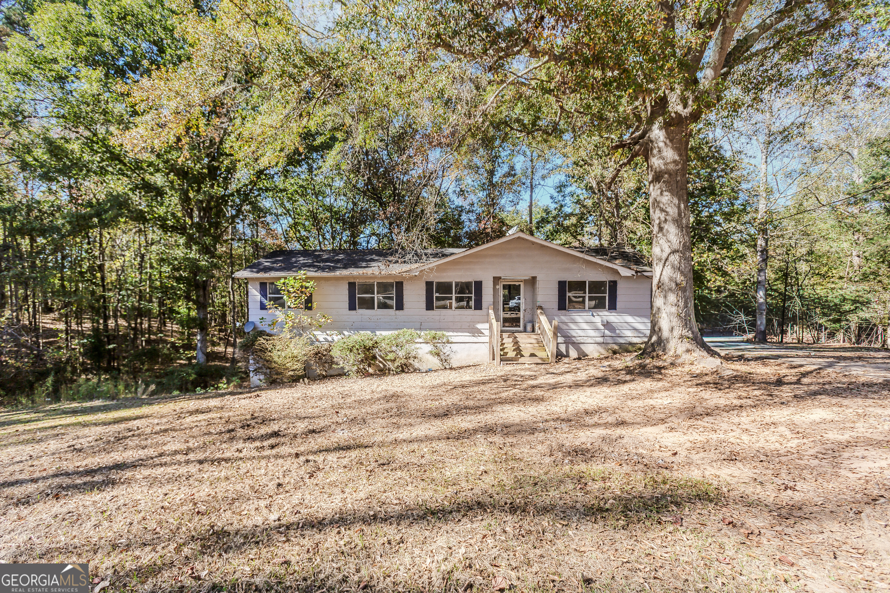 5025 Smokey RD