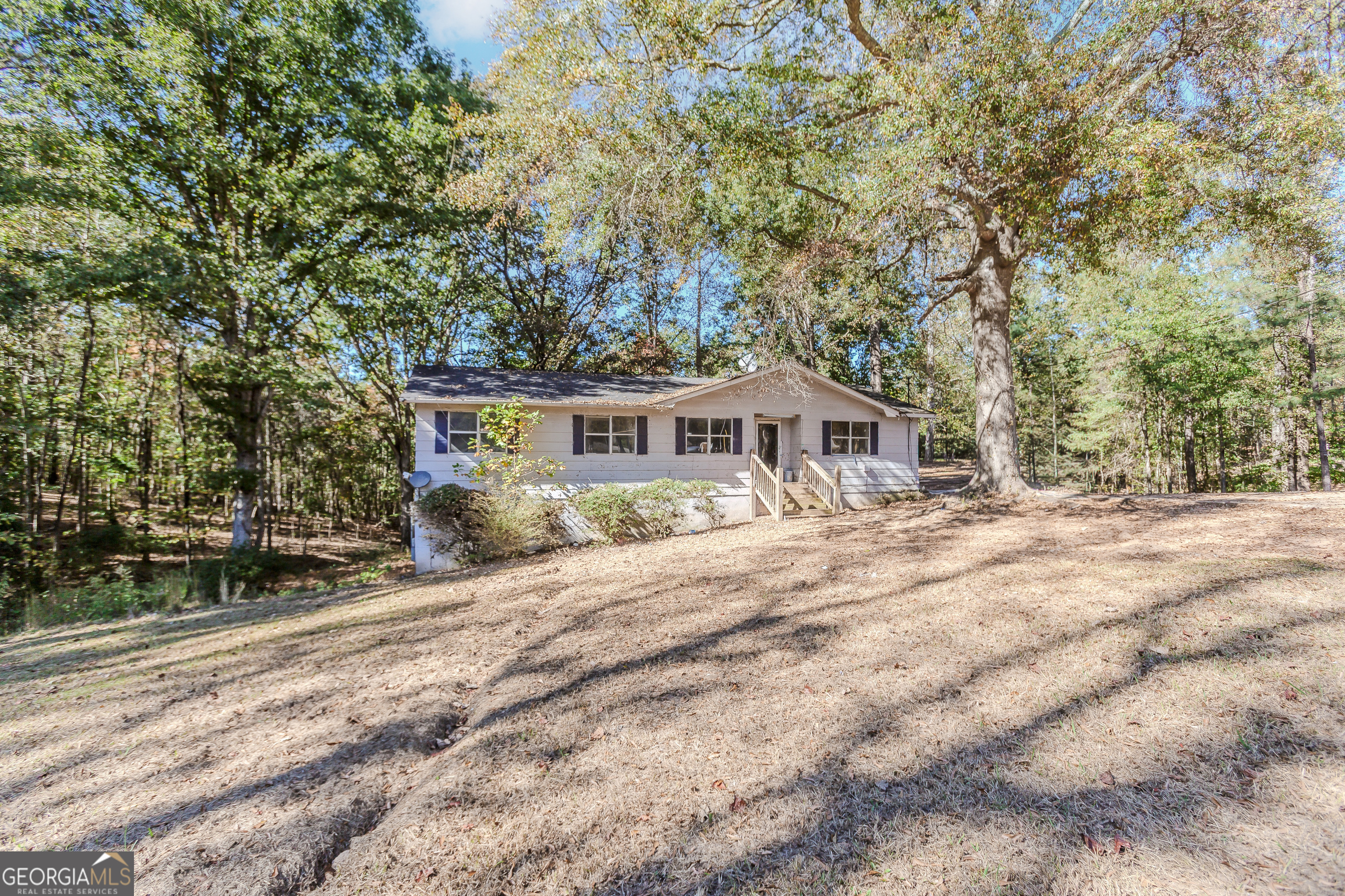 5025 Smokey RD