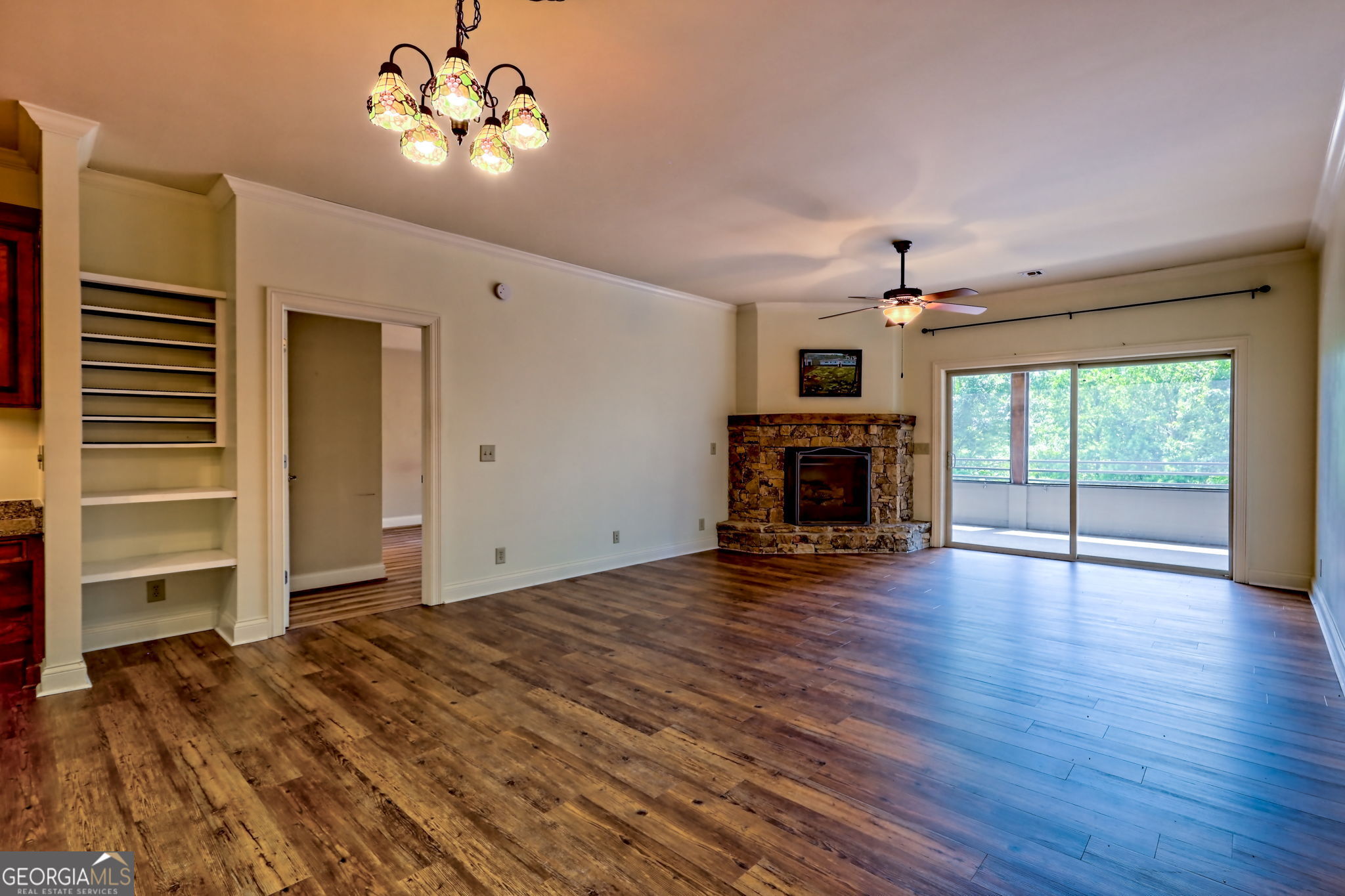 116 Smoky Mountain LN 103