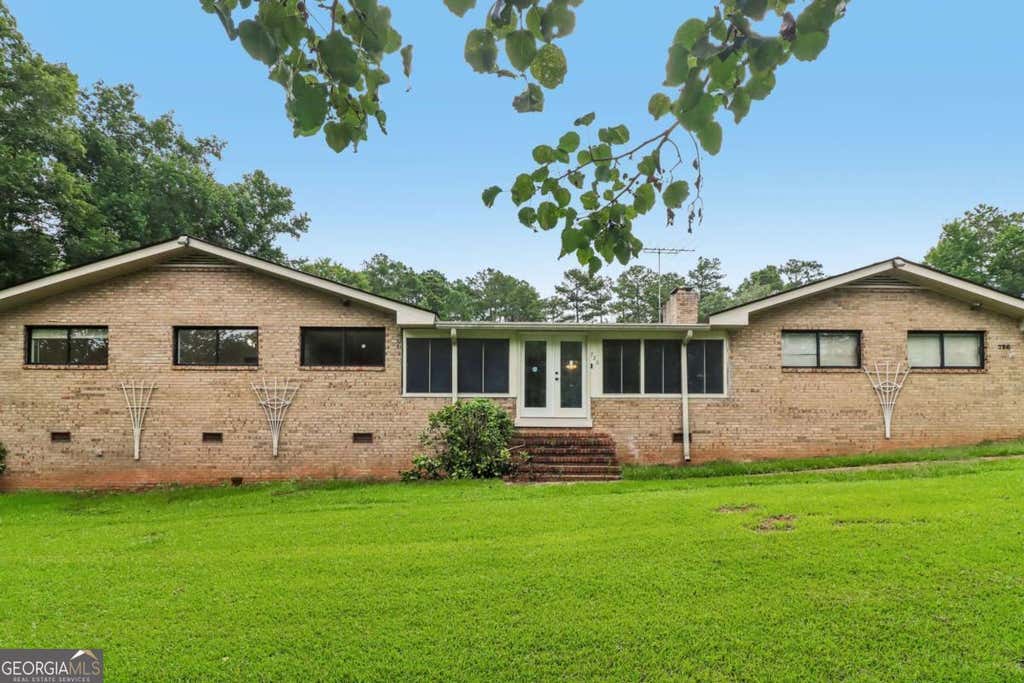 Photo of 726 N Mcdonough Road, Griffin, GA 30223 (MLS # 10811723)