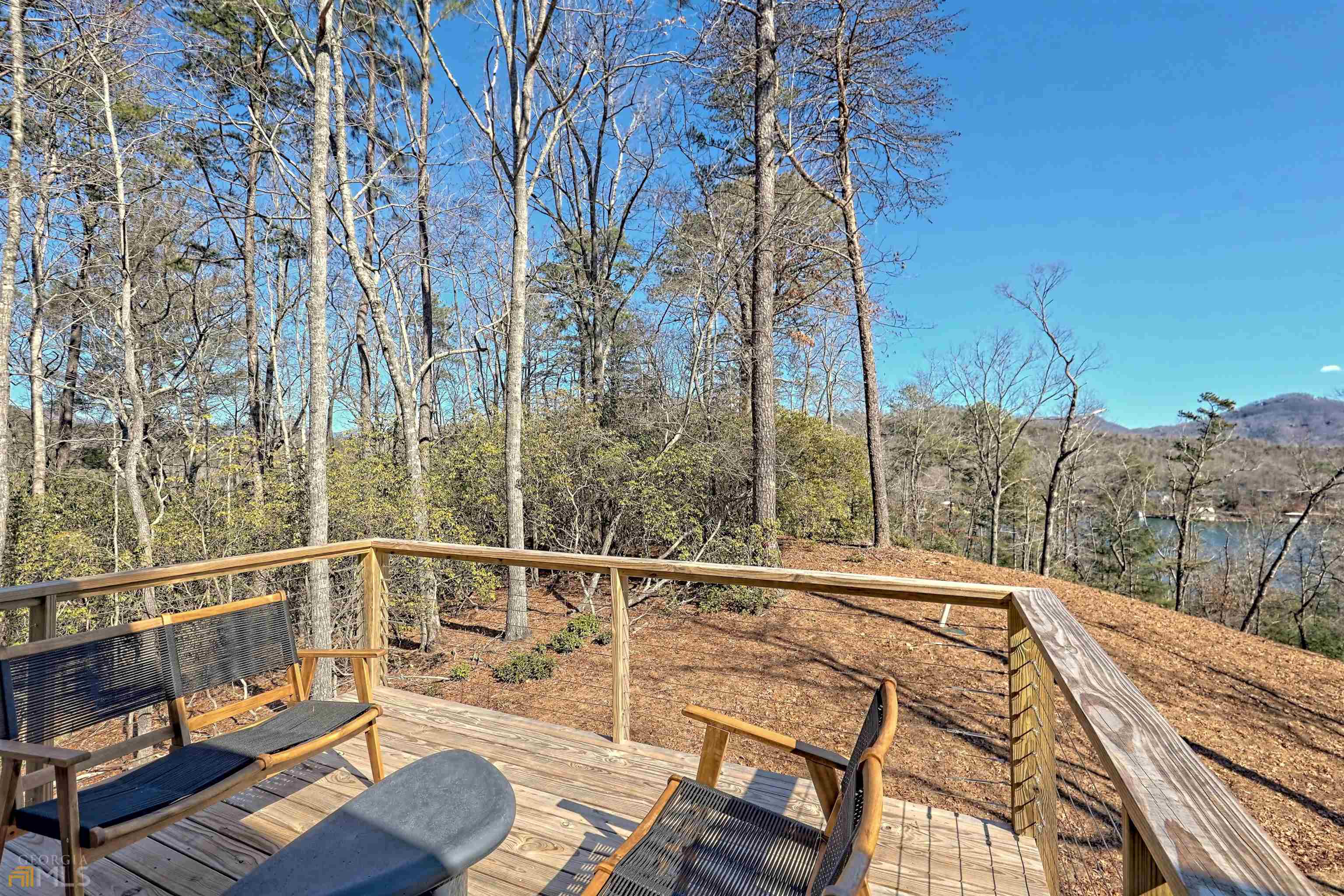 Clarkesville, Georgia 30523, United States, 4 Bedrooms Bedrooms, ,5 BathroomsBathrooms,Residential,Active,141527