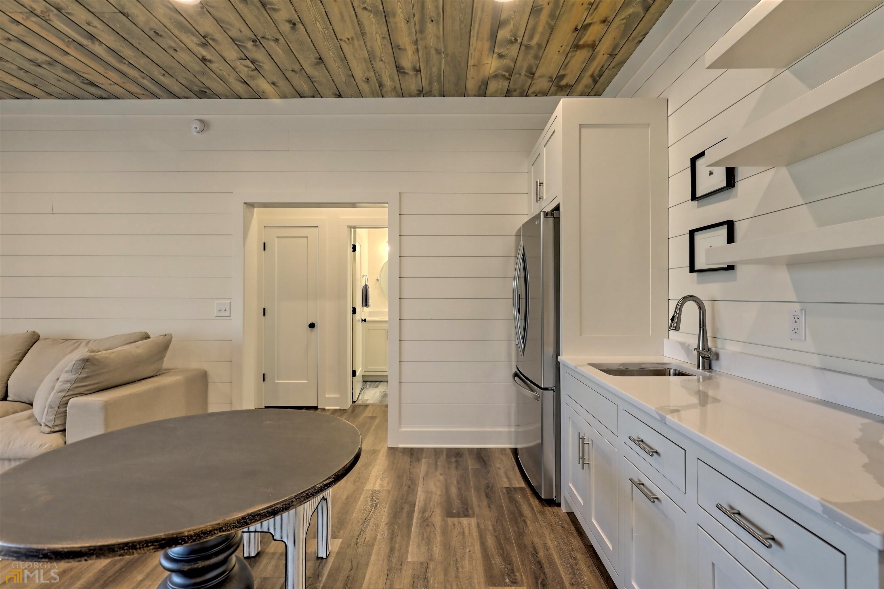 Clarkesville, Georgia 30523, United States, 4 Bedrooms Bedrooms, ,5 BathroomsBathrooms,Residential,Active,141527