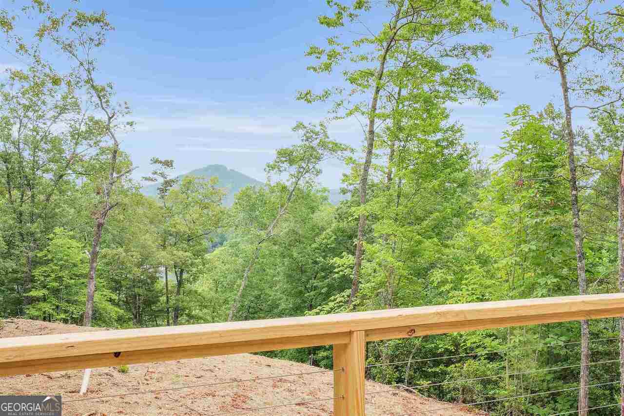 132 Summit Ridge DR
