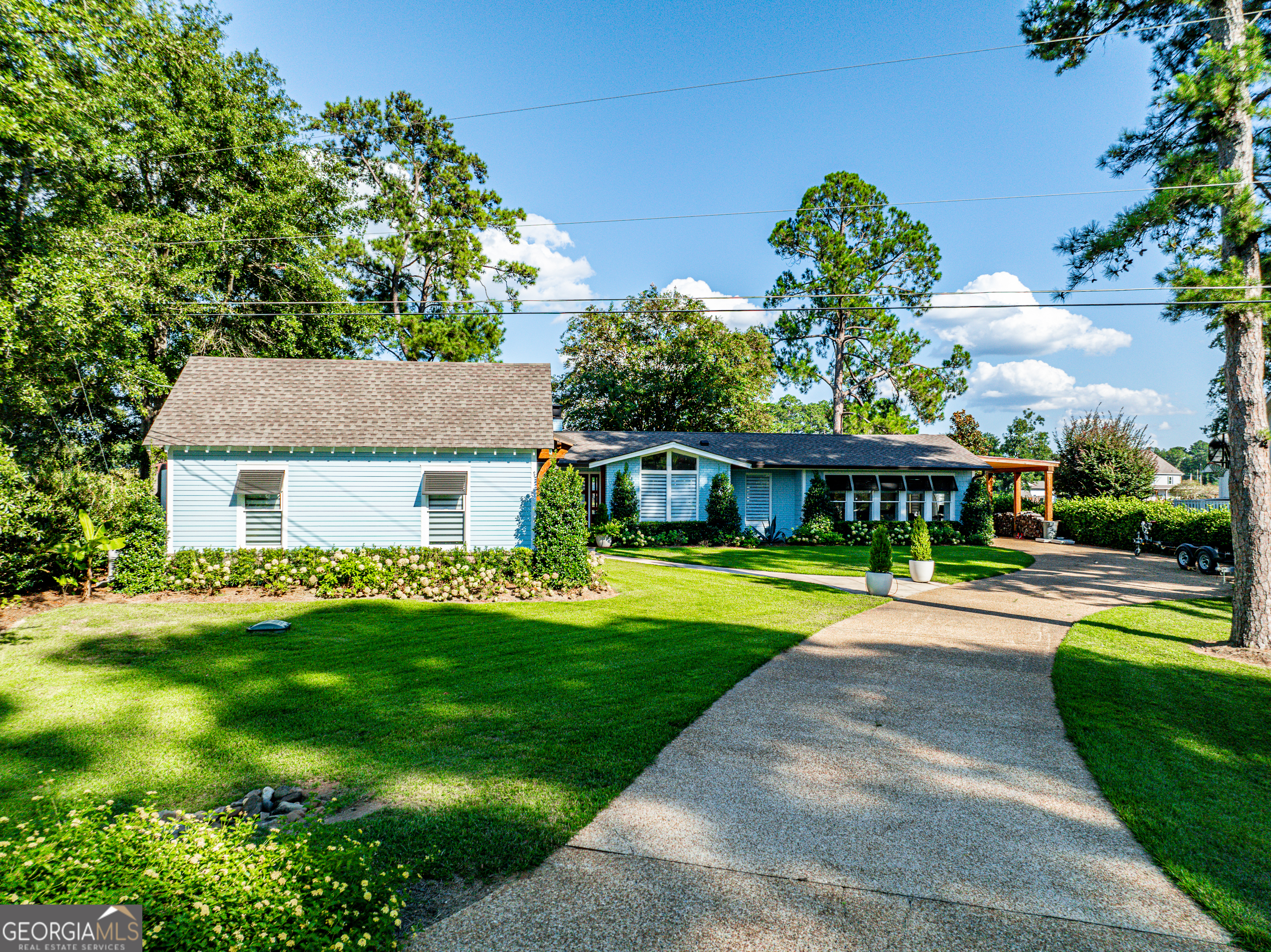 113 Island View DR NE