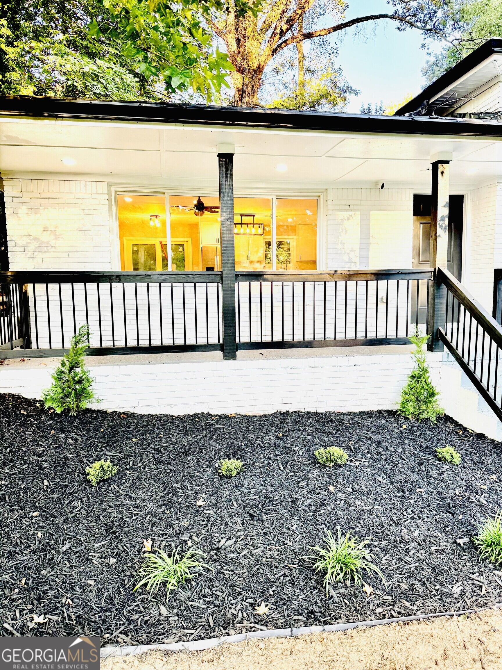 2286 Glendale DR