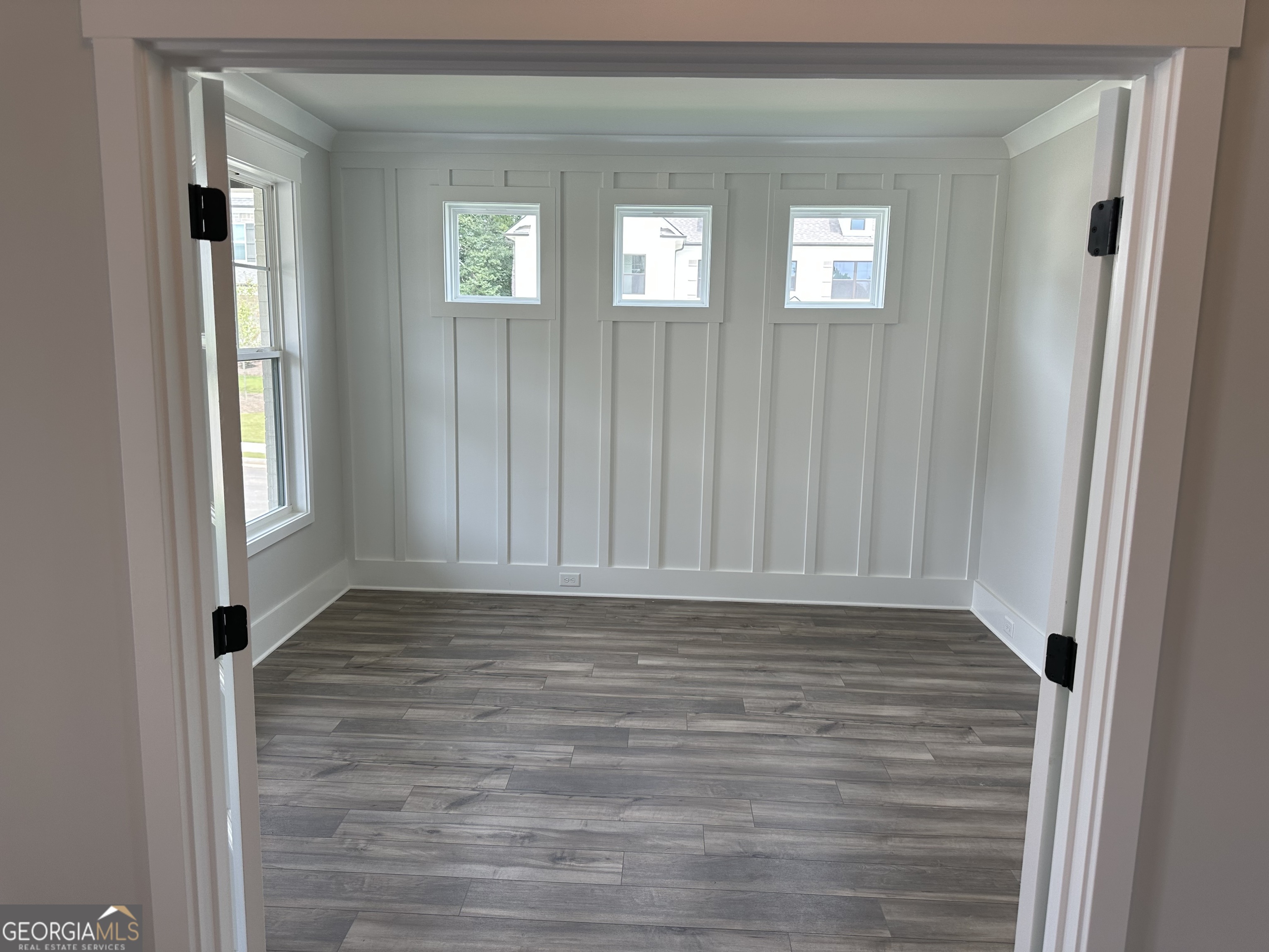 2398994135 Homes for Sale