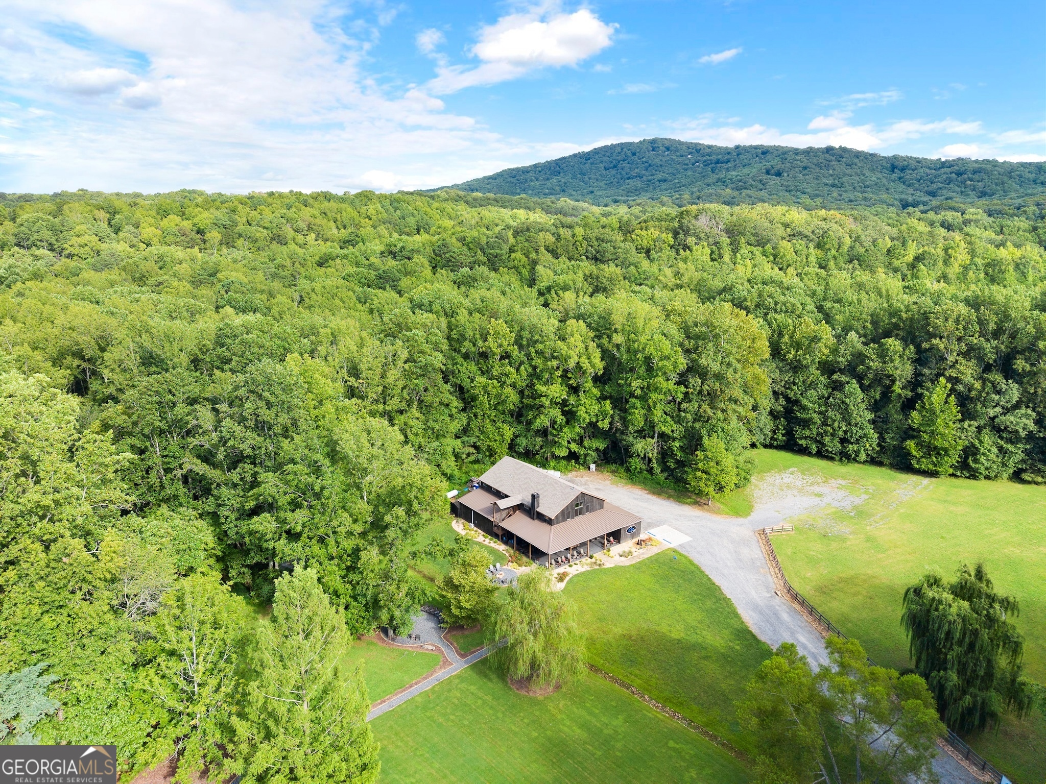 253 Happy Trails WAY