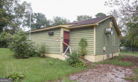 241 S Broad ST Toccoa GA 30577