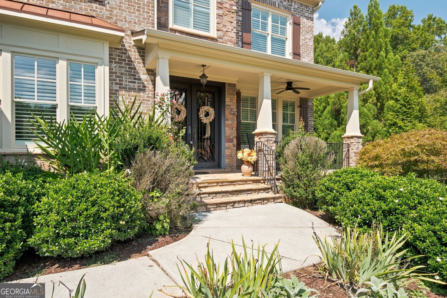 360 Dewpoint LN
