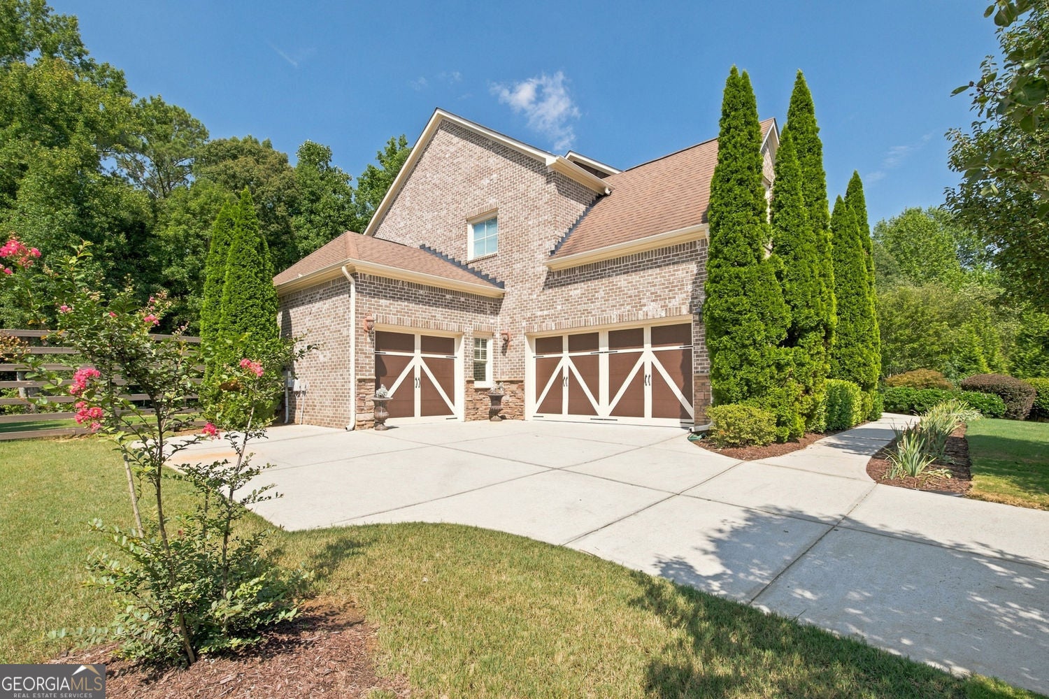 360 Dewpoint LN