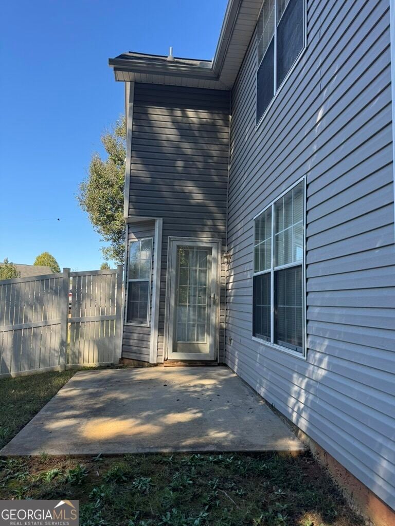 490 Ashton CIR
