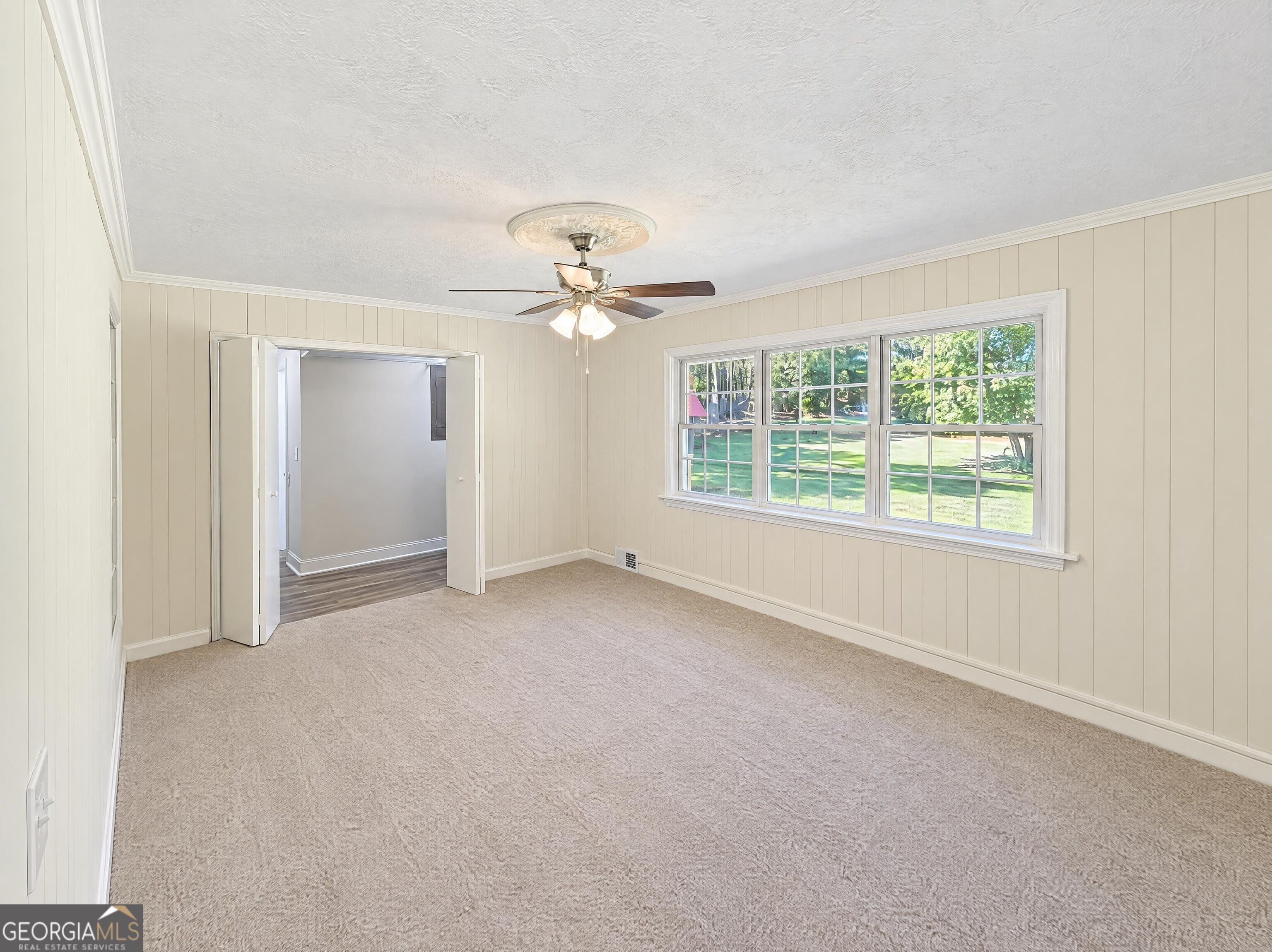 1105 Old Loganville RD