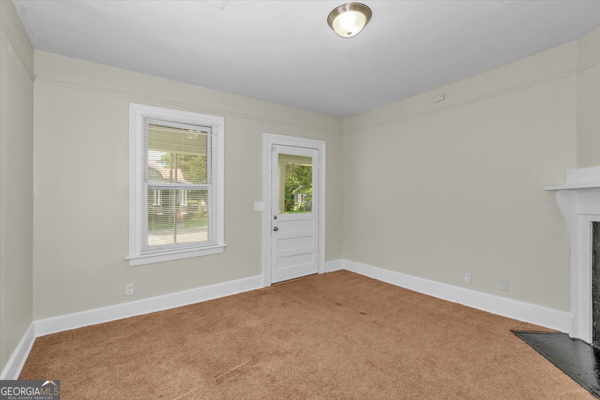 107 Ellis ST