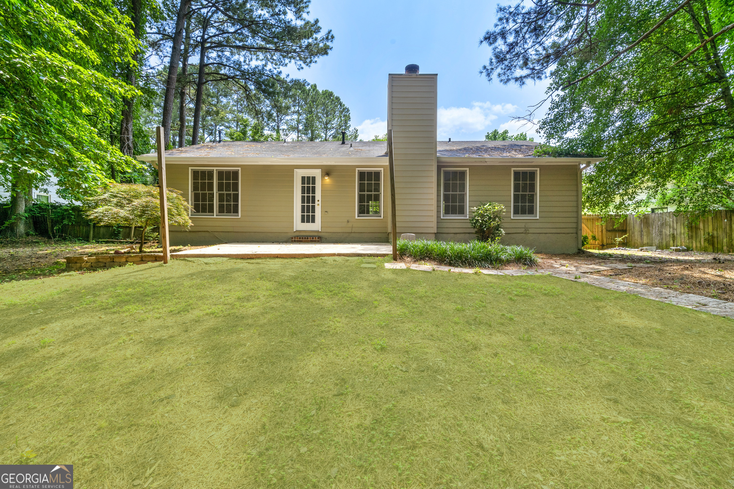 Peachtree City, Georgia 30269, United States, 3 Bedrooms Bedrooms, ,2 BathroomsBathrooms,Residential,Pending,145801