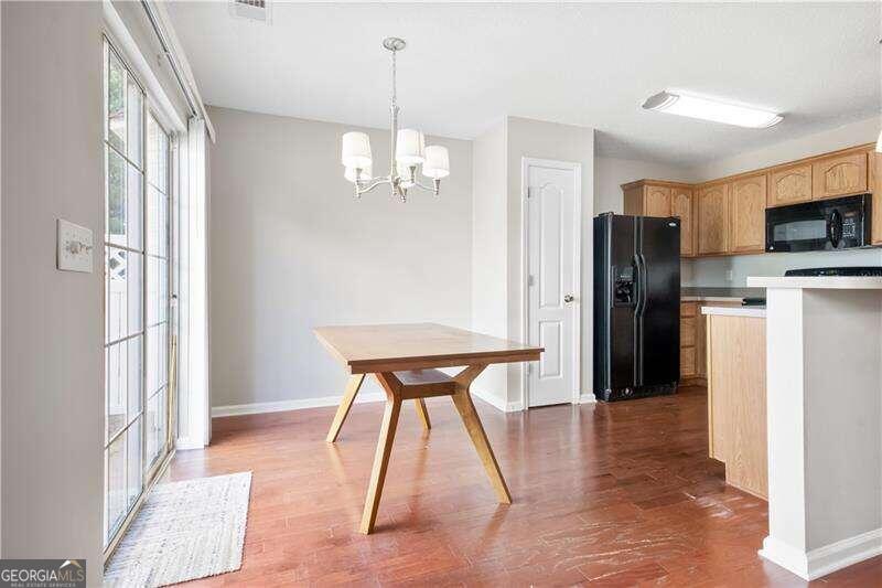 FOX CREEK - Residential