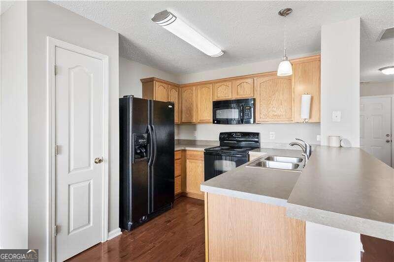 FOX CREEK - Residential