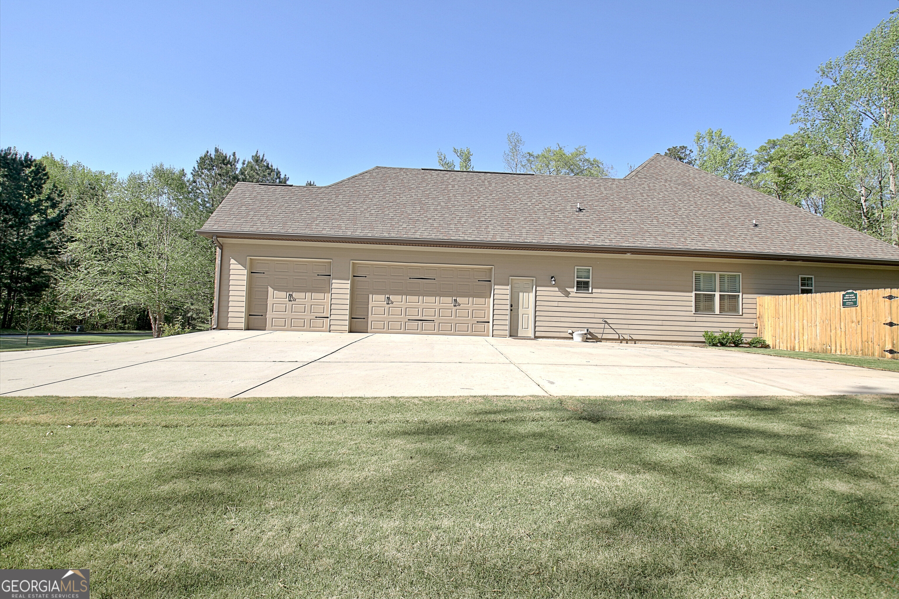 53 Gordon Manor CT