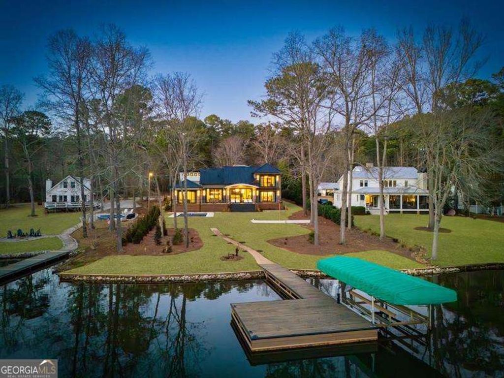 Photo of 298 W River Bend Drive, Eatonton, GA 31024 (MLS # 10737821)