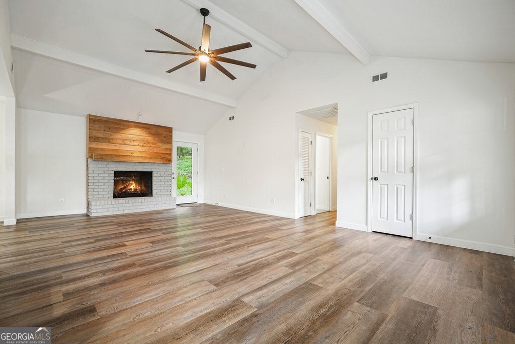 512 Neese RD