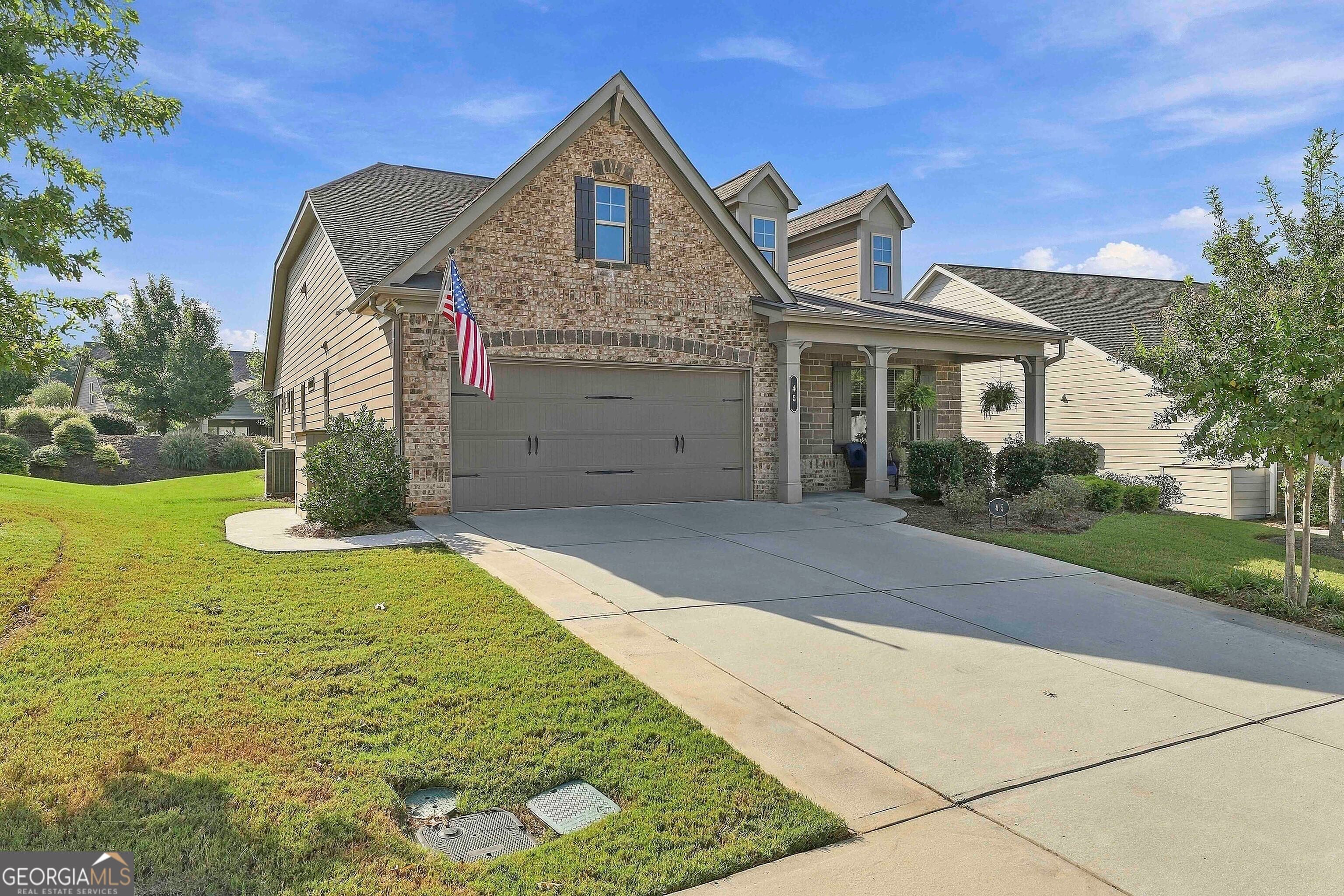 45 Maple Leaf RD