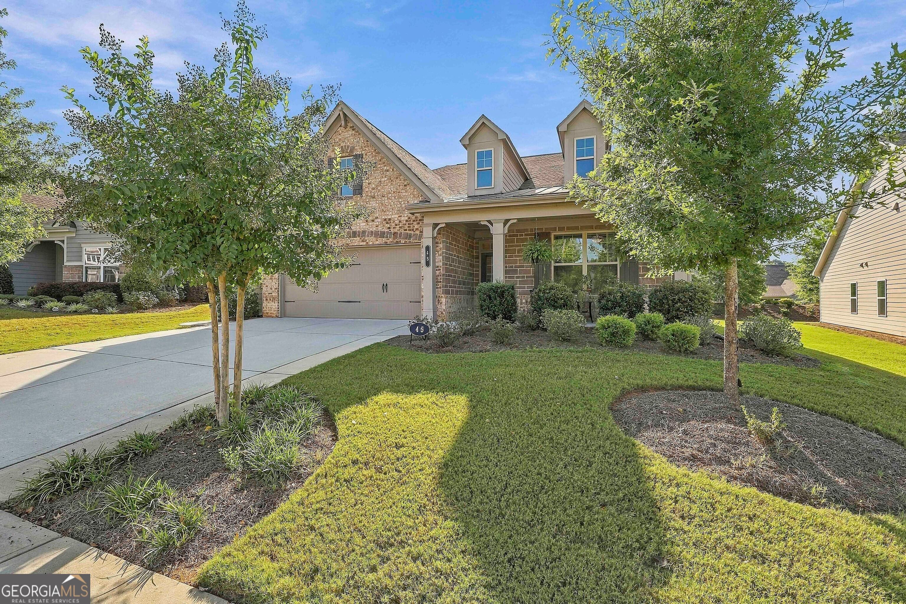 45 Maple Leaf RD