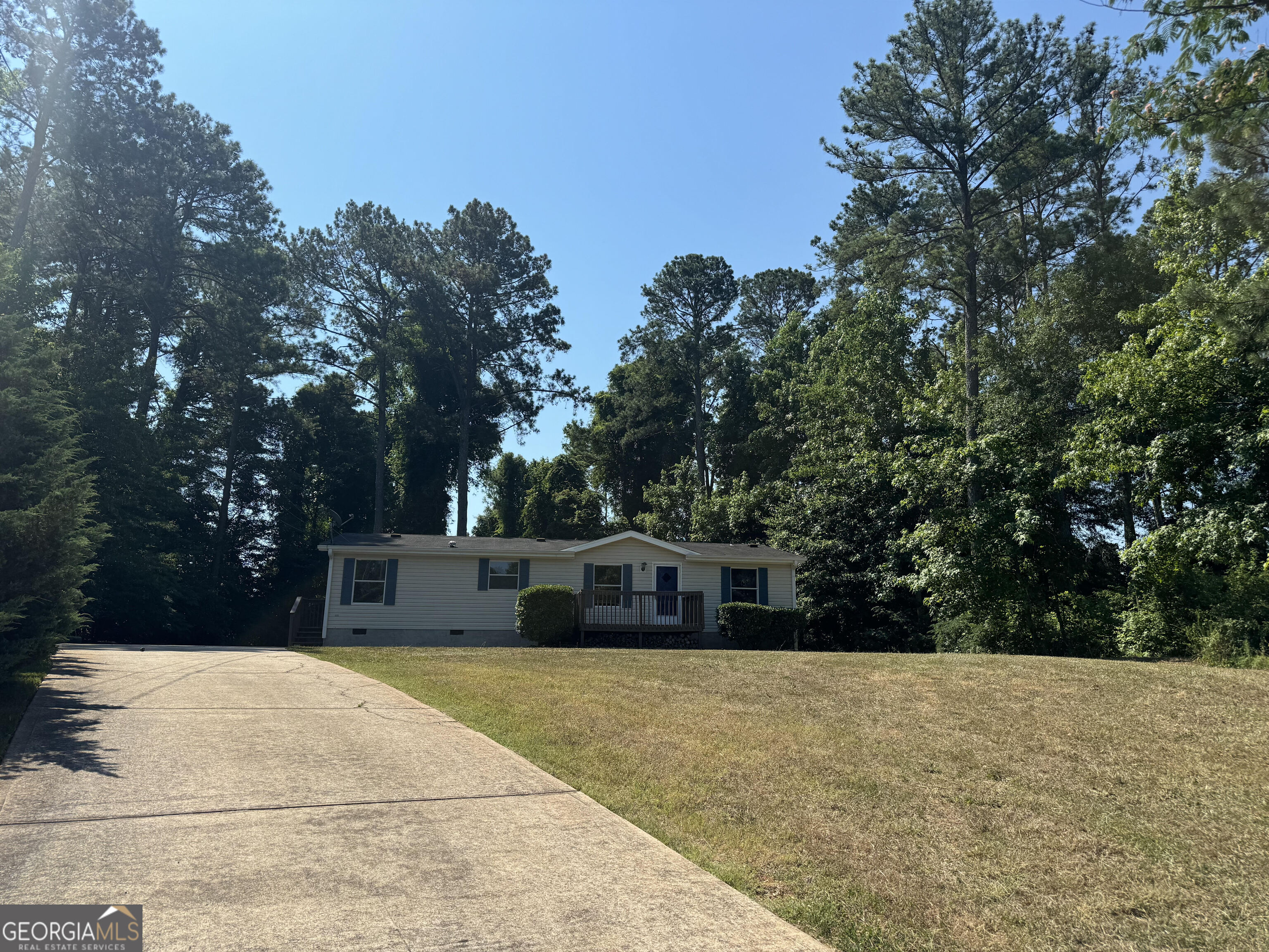 View Hampton, GA 30228 mobile home