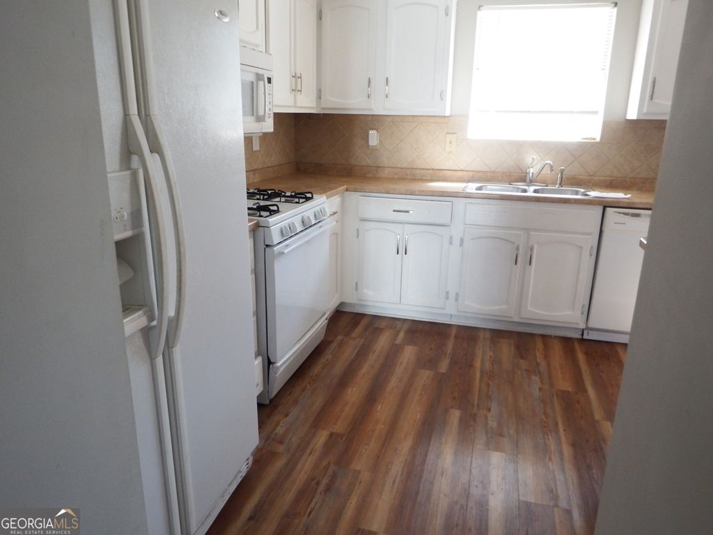 Photo of 5722 Wells Circle, Stone Mountain, GA 30087 (MLS # 10714008)