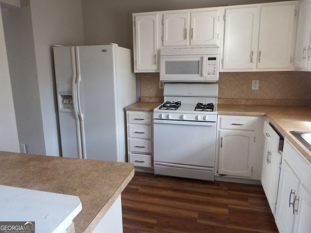 Photo of 5722 Wells Circle, Stone Mountain, GA 30087 (MLS # 10714008)