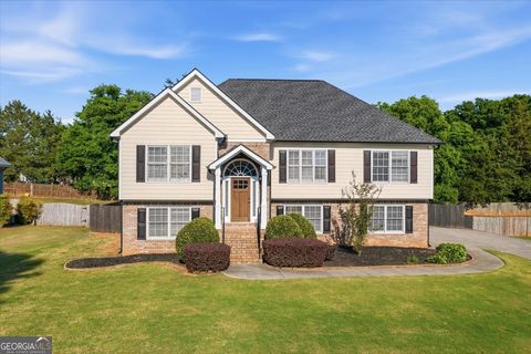 Photo of 17 Colonial Circle NW, Cartersville, GA 30120 (MLS # 10742788)