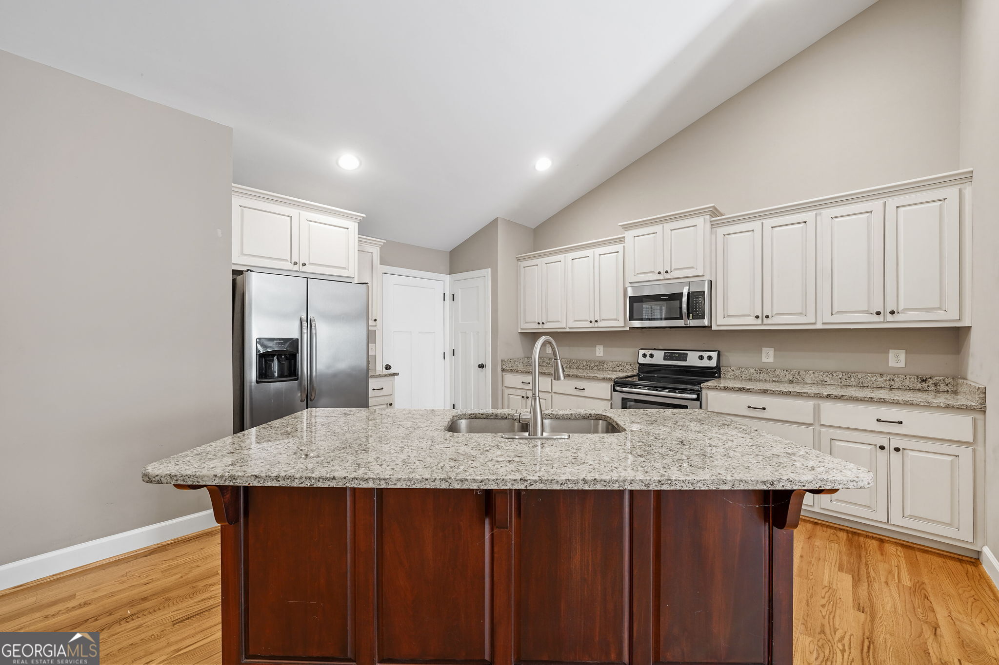 3257 Asbury Mill RD