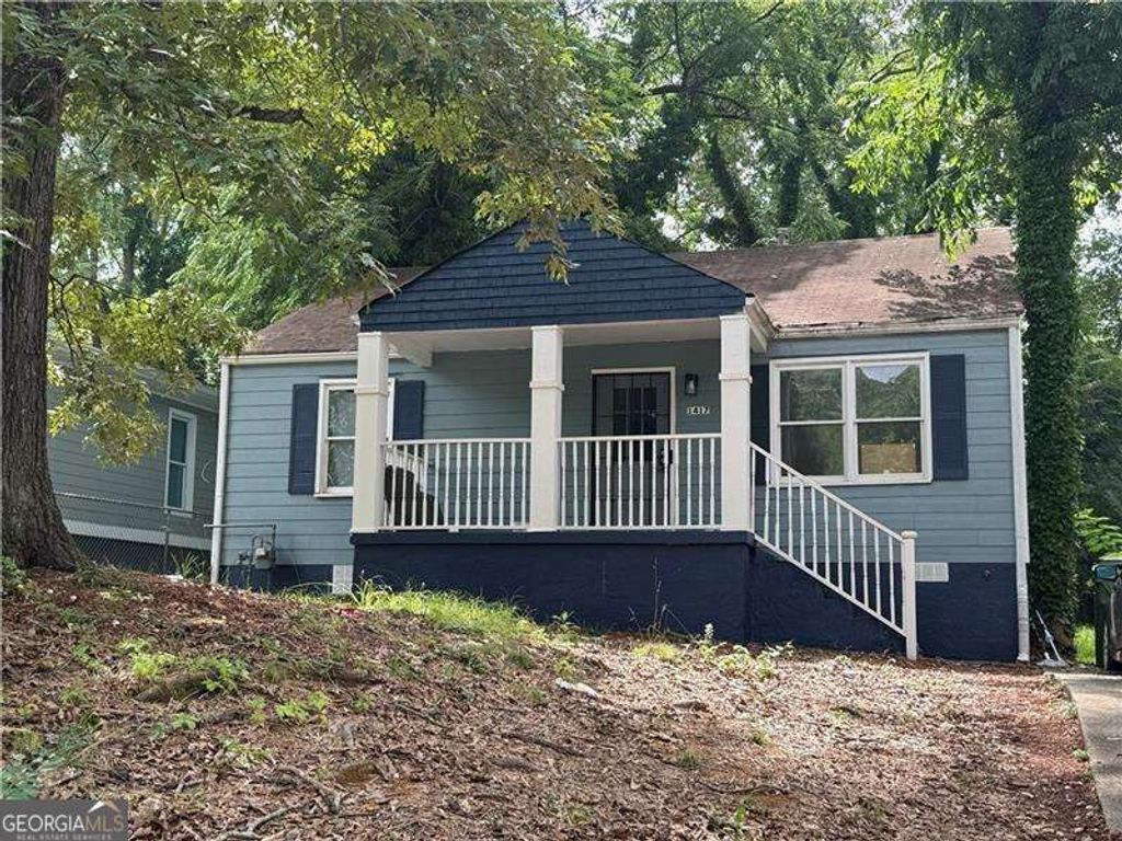Photo of 1417 Graymont Drive SW, Atlanta, GA 30310 (MLS # 10734332)