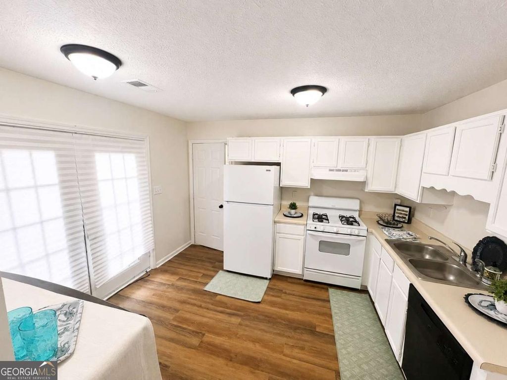 Photo of 6979 Ling Lane, Austell, GA 30168 (MLS # 10769995)