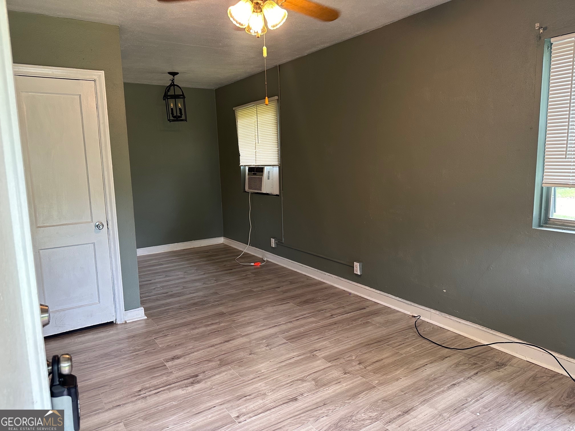 Palmyra Homes - Residential Lease