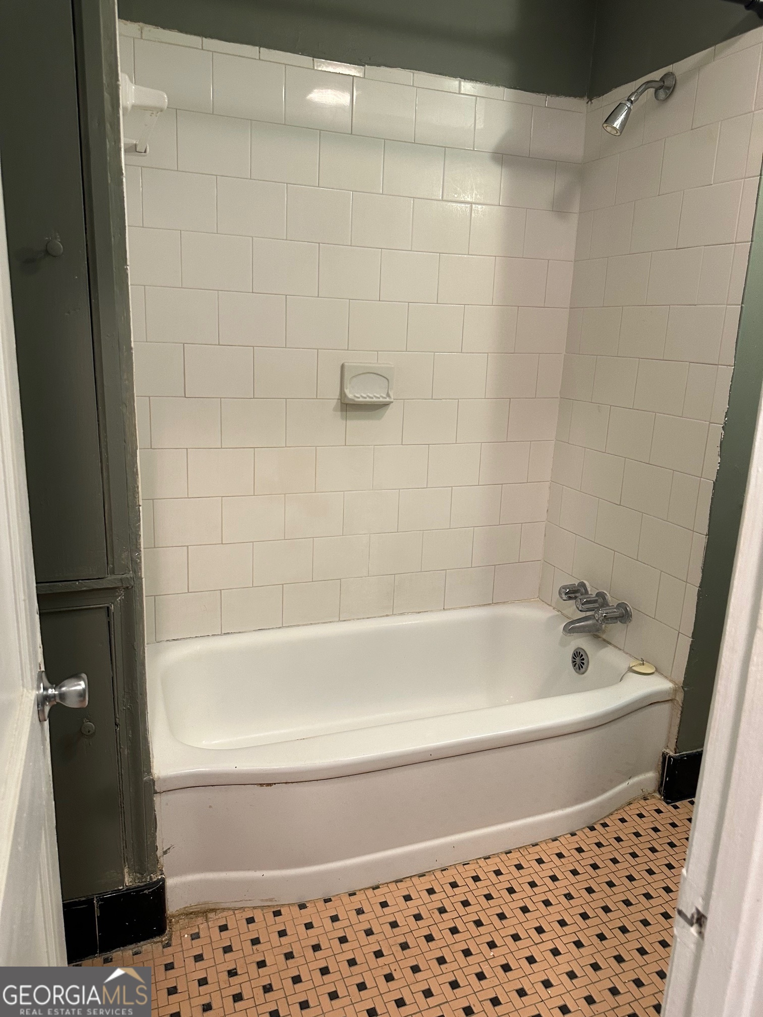 Palmyra Homes - Residential Lease