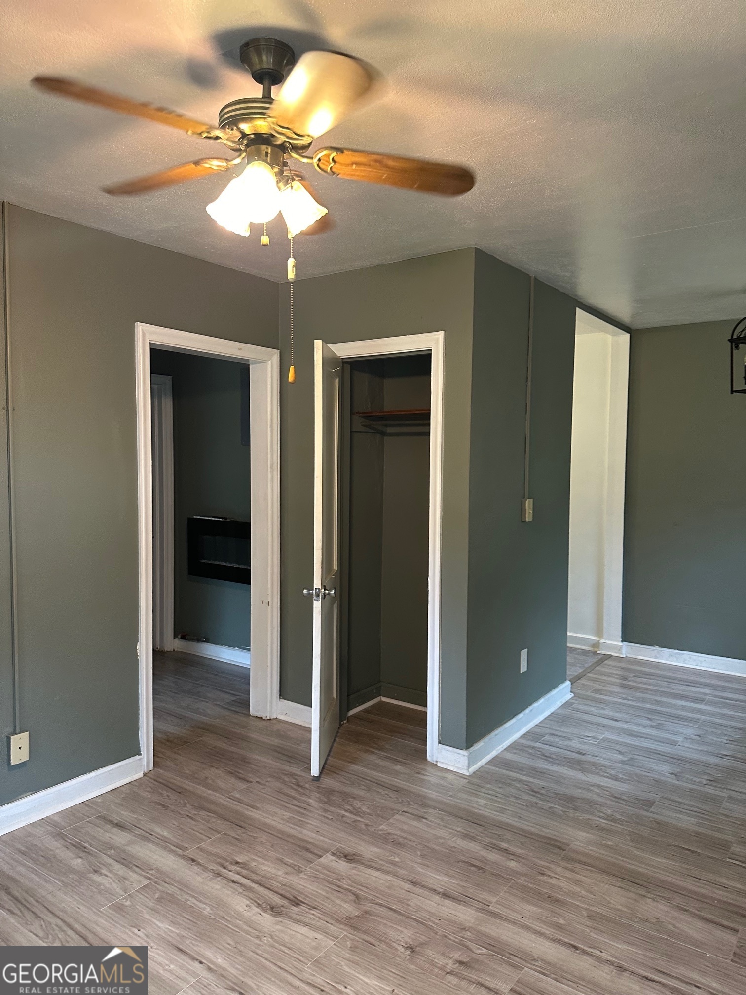 Palmyra Homes - Residential Lease