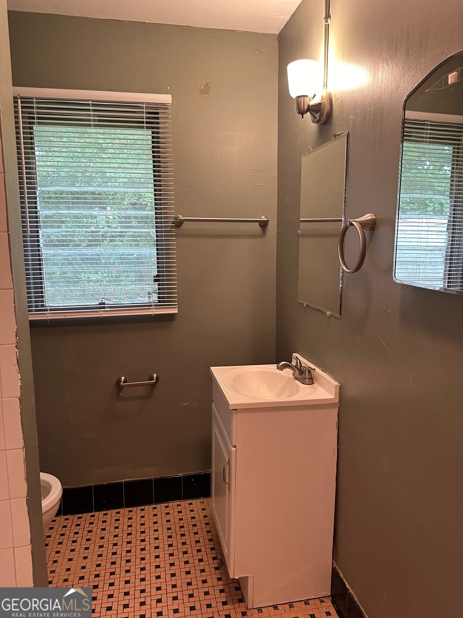 Palmyra Homes - Residential Lease