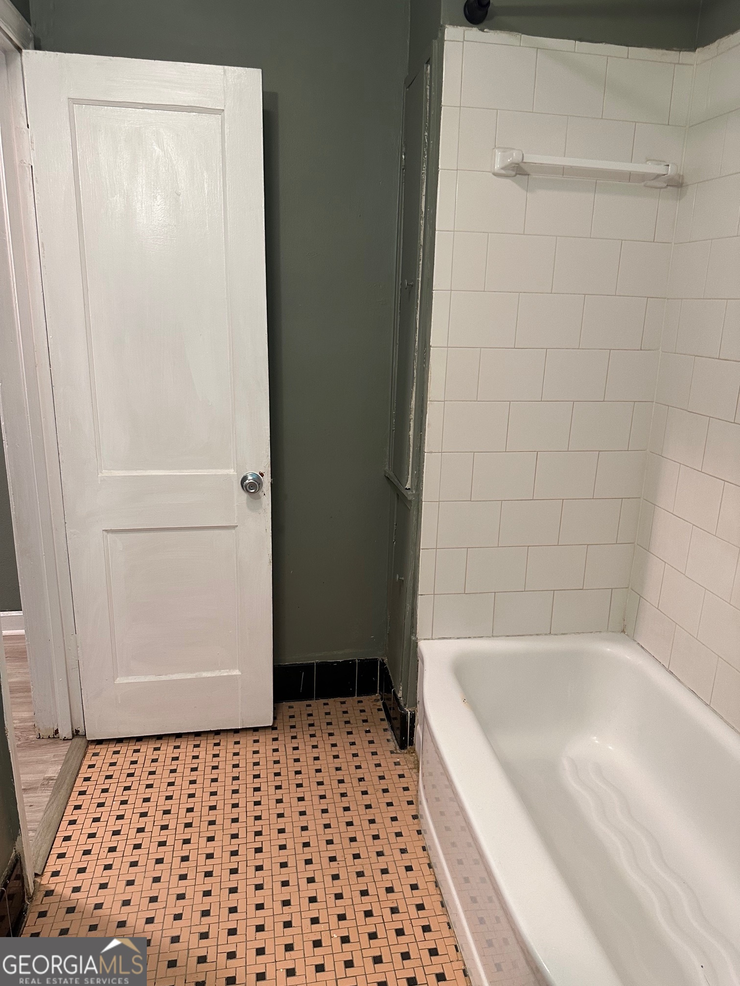 Palmyra Homes - Residential Lease