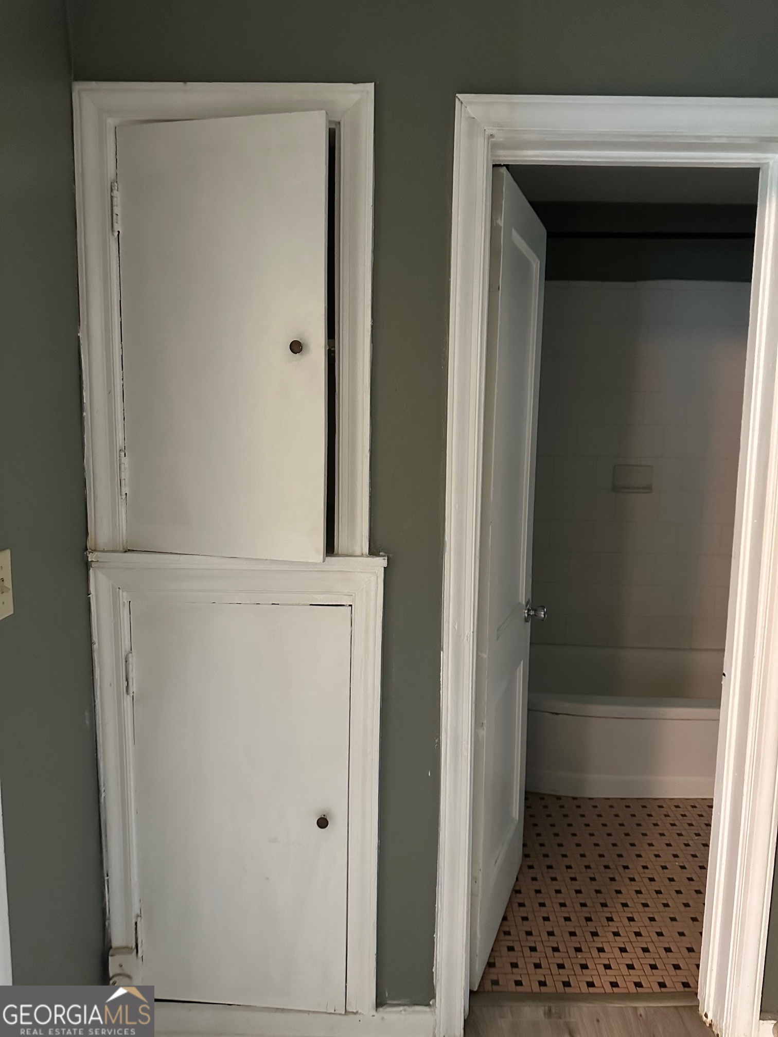 Palmyra Homes - Residential Lease