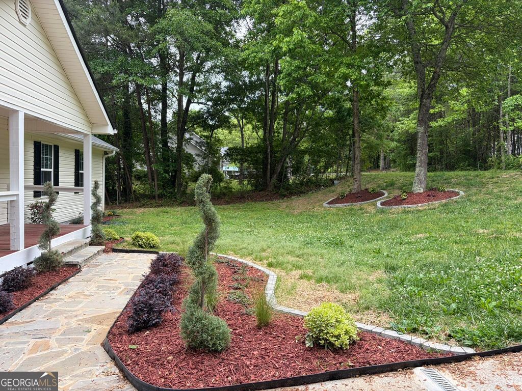 Photo of 115 Richard Street, Clarkesville, GA 30523 (MLS # 10758100)