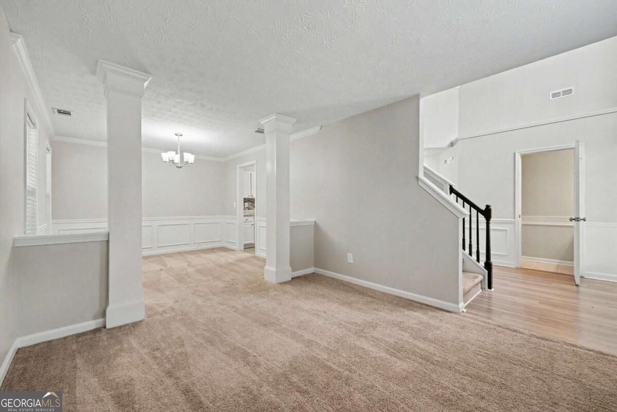 3367 Ridgemill CIR