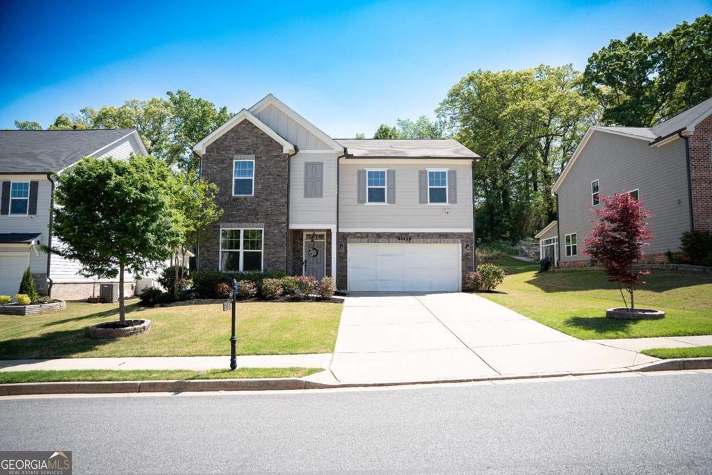 Photo of 5150 Bellehurst Lane, Cumming, GA 30040 (MLS # 10734905)