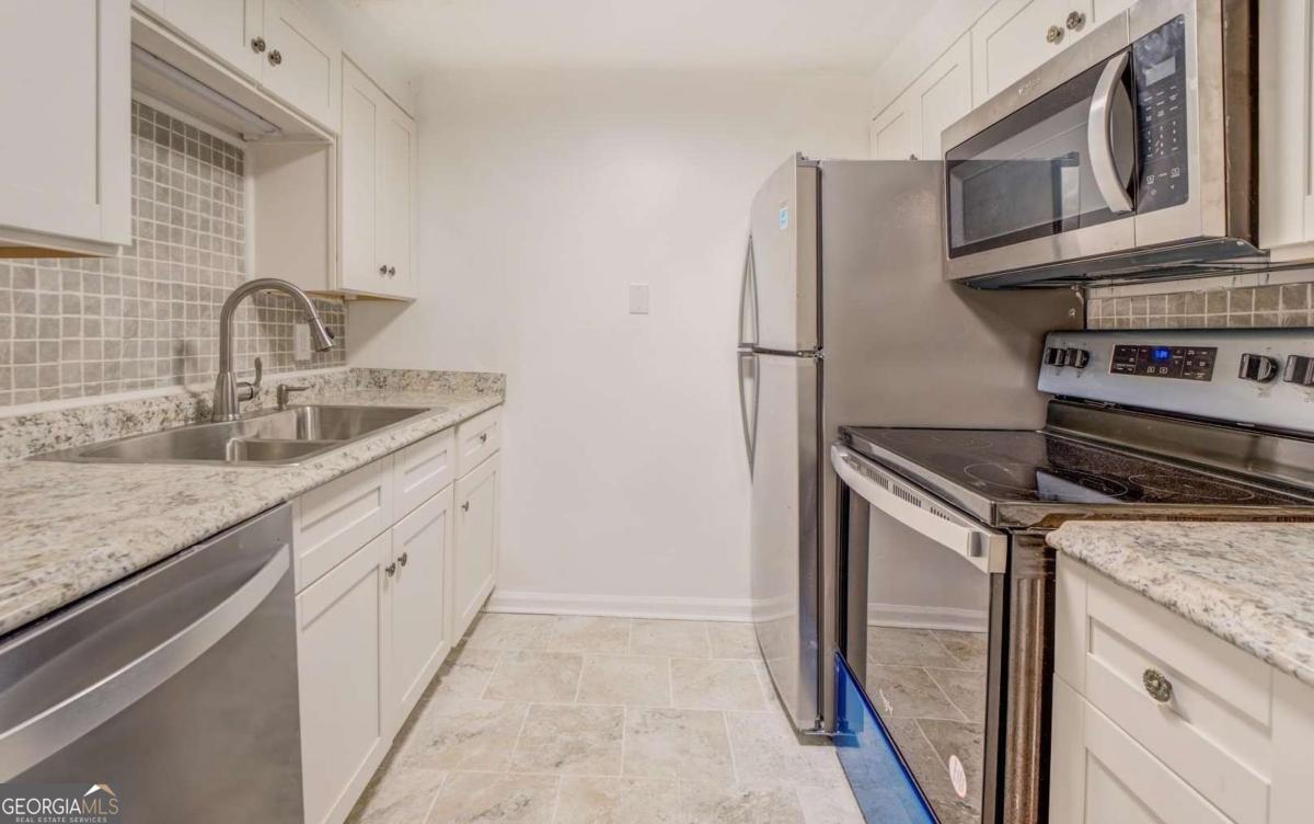 115 PLANTATION DR