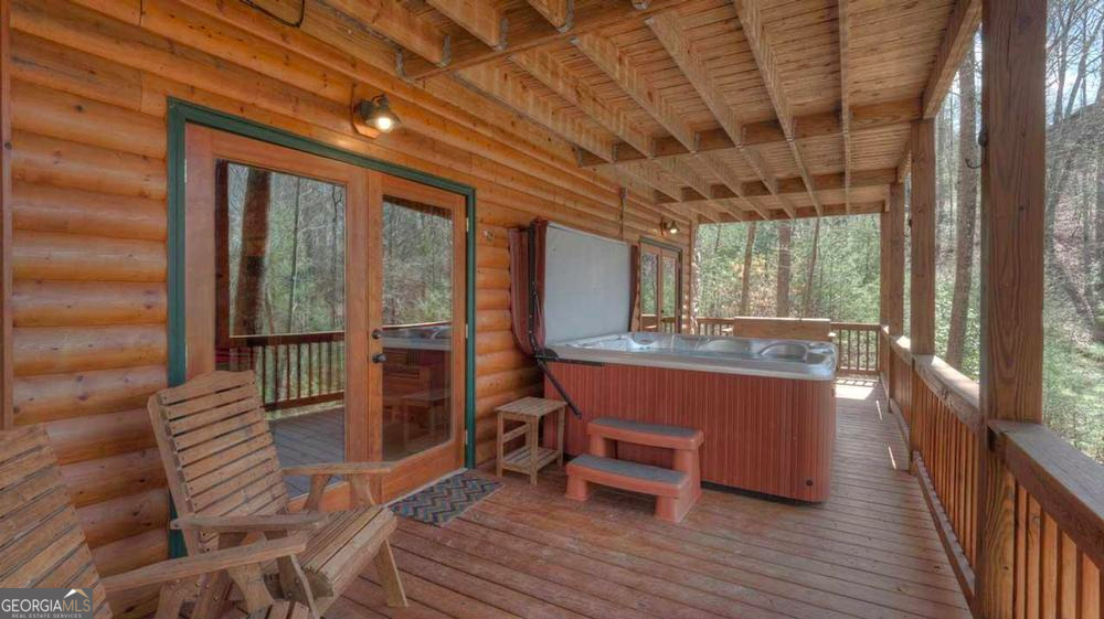175 White Tail Ridge RD
