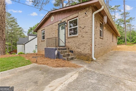 Photo of 1723 S Alvarado Terrace SW, Atlanta, GA 30311 (MLS # 10857923)