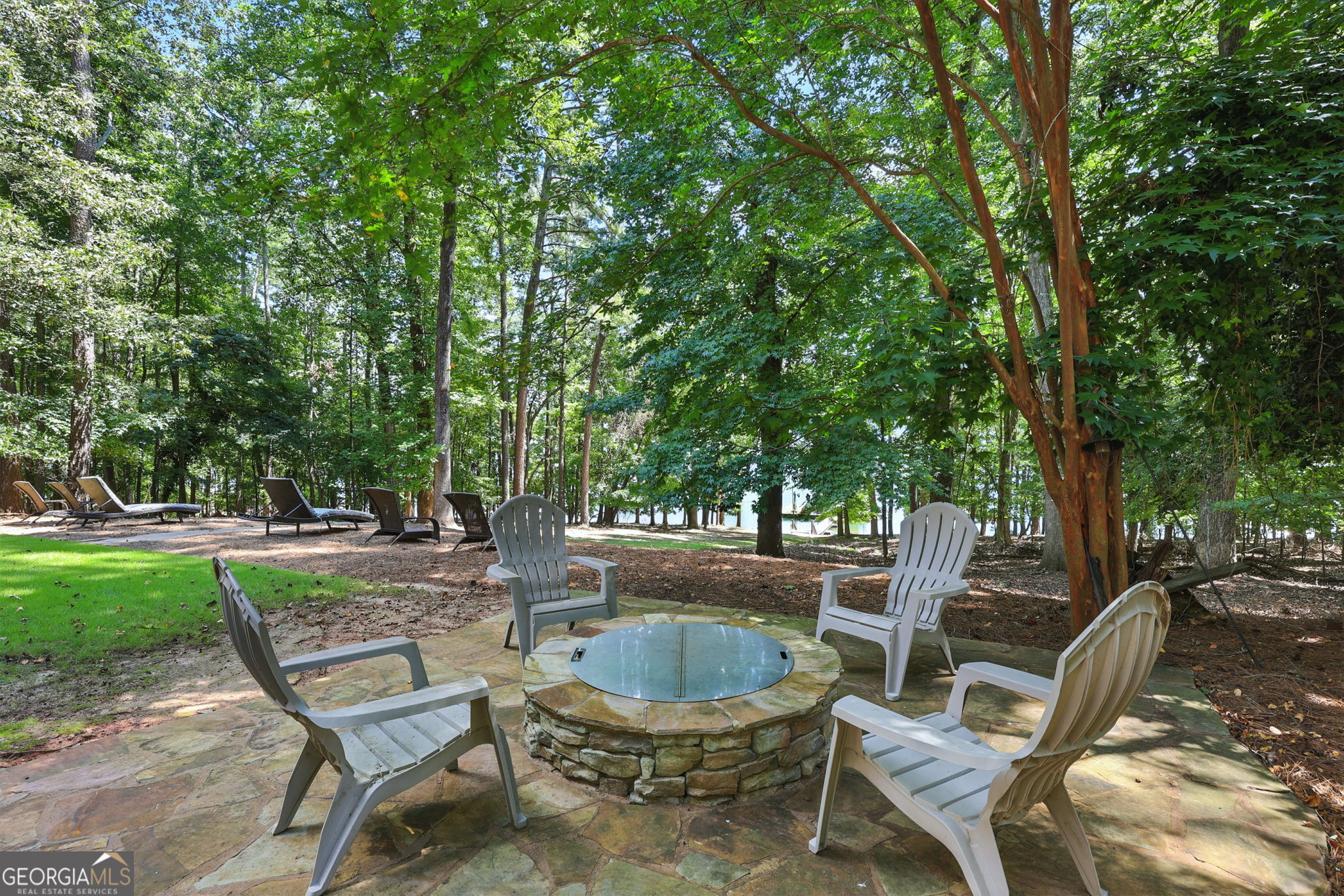 5786 Hidden Cove RD