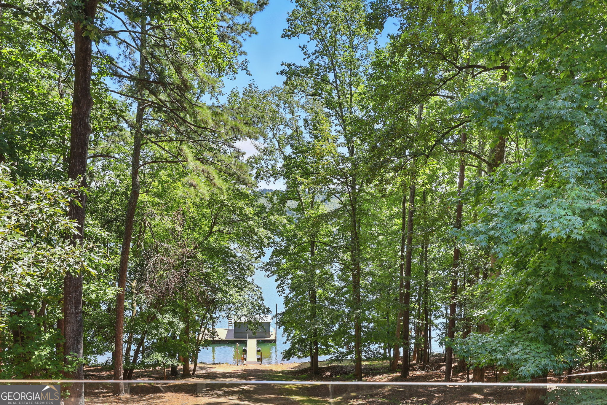 Gainesville, Georgia 30504, United States, 4 Bedrooms Bedrooms, ,5 BathroomsBathrooms,Residential,Pending,200810