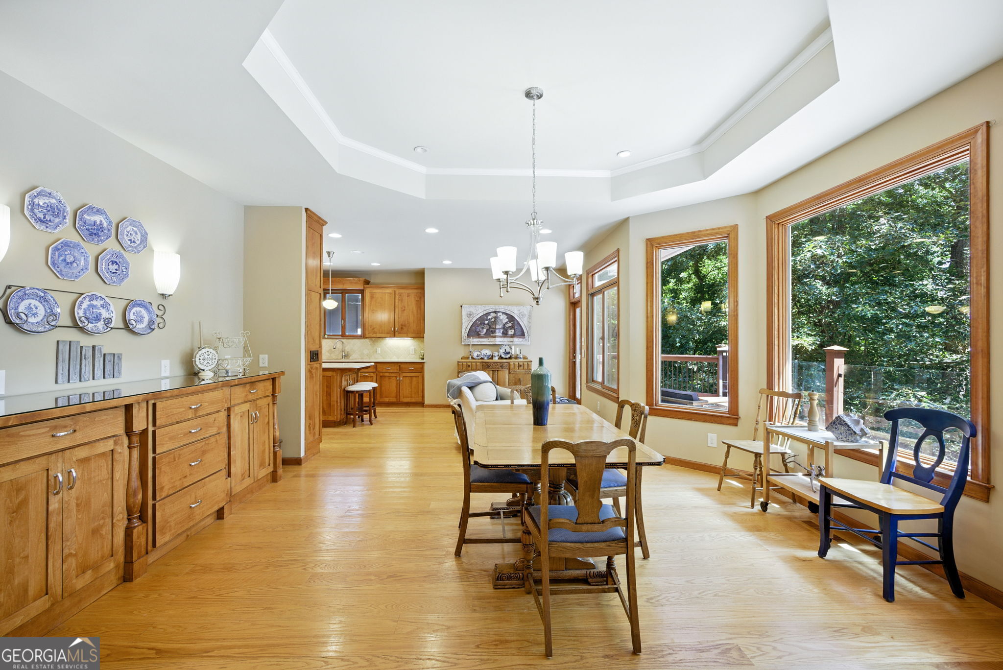 Gainesville, Georgia 30504, United States, 4 Bedrooms Bedrooms, ,5 BathroomsBathrooms,Residential,Pending,200810